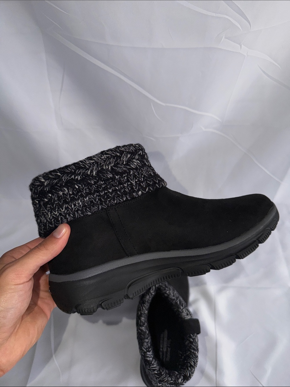 Skechers Relaxed Fit Easy Going Cozy Weather Black Water Repellent Ankle Boots - Picture 5 of 6